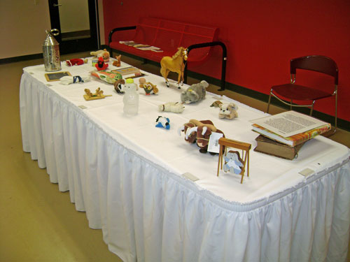 Table with Storytelling Objects